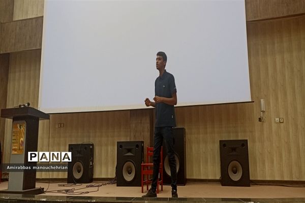 برگزاری مسابقات قصه گویی در جزیره ابوموسی