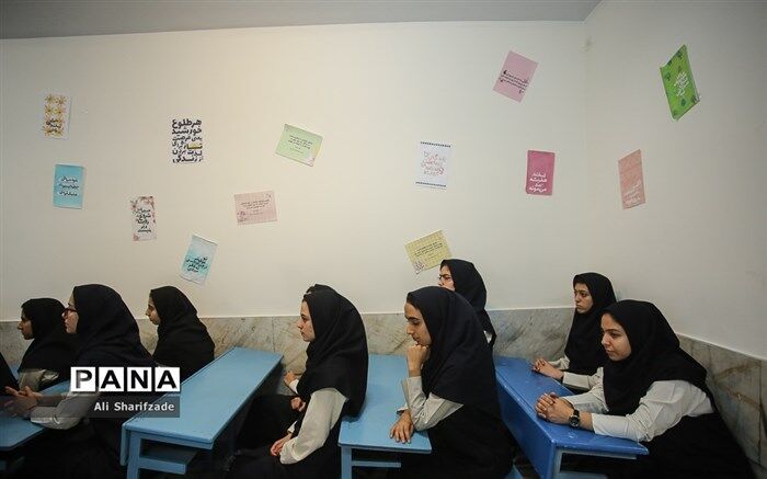 تاثیر آموزه‌های دینی در پیشگیری از آسیب‌های اجتماعی در میان نوجوانان