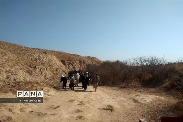 اردوی راهیان‌نور دانش‌آموزی