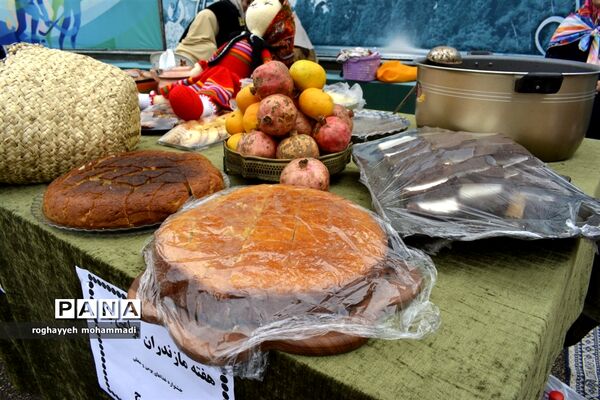 جشن هفته ملی مازندران در دبیرستان فرهنگیان بهشهر