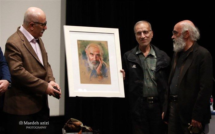 بزرگداشت یونس شکرخواه برگزار شد؛ کسی که دنبال نام و نان نبود