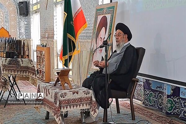 اولین جشنواره زکات شهرستان‌های شرق استان اصفهان در نایین