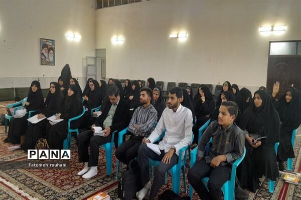 برگزاری دوره تربیت مربی روخوانی و روانخوانی قرآن کریم در خلیل‌آباد