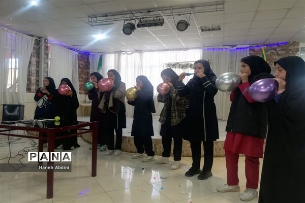 اردوگاه بید سبحان شهرستان اقلید میزبان دانش‌آموزان طرح اردوی شهید نیری