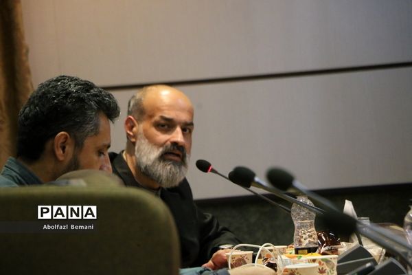 دورهمی مدیران رسانه‌های قم با استاندار