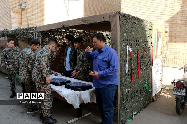 یادواره 77 دانش‌آموز شهید دبیرستان ماندگار شیخ صدوق قم-1