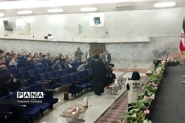 گردهمایی فرهنگیان بسیجی ناحیه یک با سخنرانی حجت الاسلام محمد حسین راجی