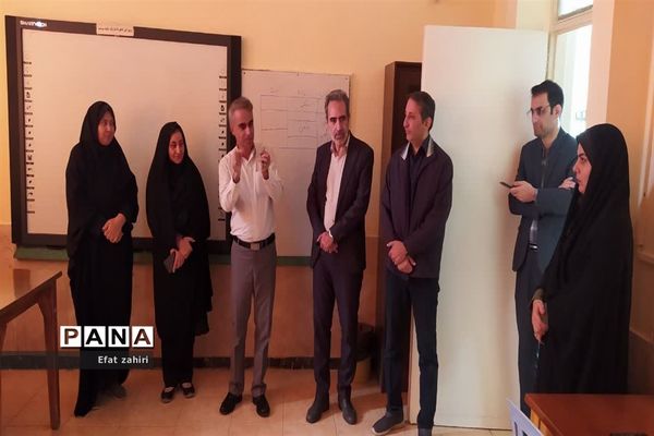 بازدید از پژوهش‌سرای شهید حجتی نجف‌آبادو برگزاری اولین جلسه مدیران سرقطب پژوهش‌سراهای استان در شهرستان نجف‌آباد