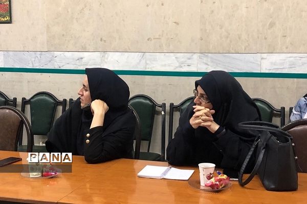 برگزاری کارگاه آموزشی ویژه معاونان پرورشی و رابطان پیشگیری در ناحیه 2 ری