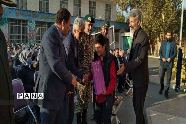 بزرگداشت شهید تیمسار فلاحی در دبیرستان شهید تیمسار فلاحی ناحیه یک کرج