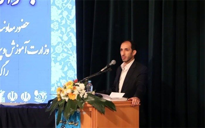 معلمان رکن اصلی تحول در نظام تعلیم و تربیت هستند