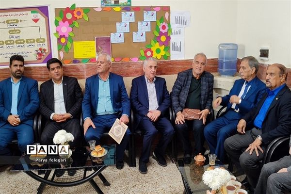 آیین افتتاح و بهره‌برداری دو دبستان در شهرستان قرچک