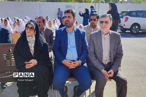 آیین افتتاح و بهره‌برداری دو دبستان در شهرستان قرچک