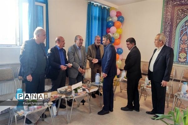 آیین افتتاح و بهره‌برداری دو دبستان در شهرستان قرچک