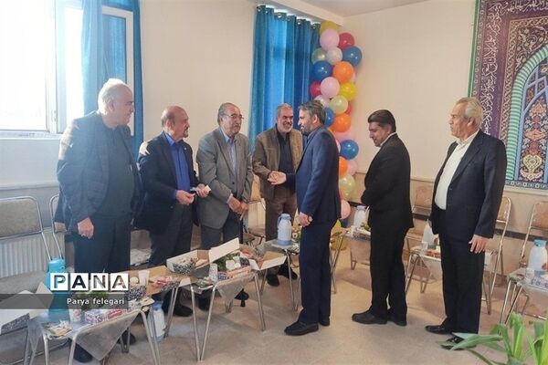 آیین افتتاح و بهره‌برداری دو دبستان در شهرستان قرچک