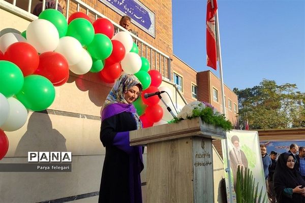 آیین افتتاح و بهره‌برداری دو دبستان در شهرستان قرچک