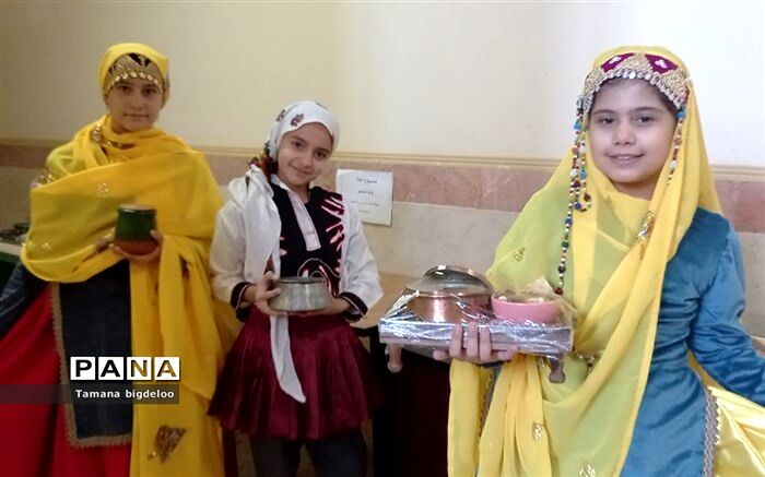 برگزاری جشنواره غذا در مدرسه توفیق شهرستان‌رباط‌کریم/فیلم