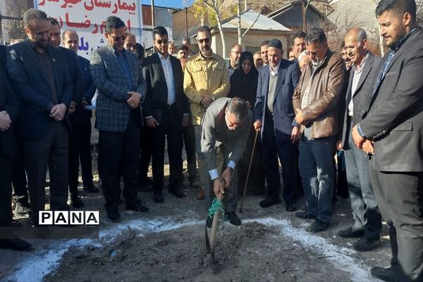 آیین کلنگ‌زنی بیمارستان امام رضا (ع) بلده