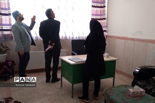 بازدید تخصصی مسئولان بخش فنی و حرفه‌ای و کاردانش اداره کل آموزش و پرورش شهرستان‌های تهران از هنرستان‌مبتکران رودهن