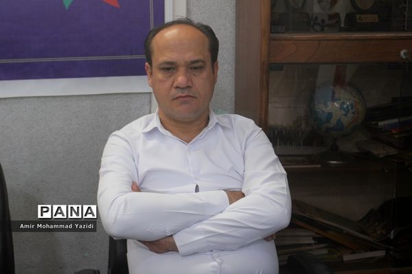 جلسه برگزاری اردوهای دانش‌آموزی درون استانی طرح هفت سنگ