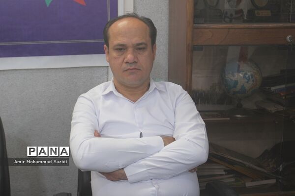 جلسه برگزاری اردوهای دانش‌آموزی درون استانی طرح هفت سنگ