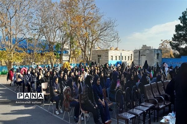 مانور مبارزه با اعتیاد