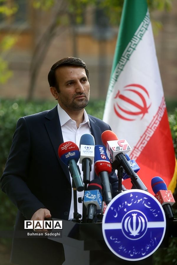 نشست خبری سخنگوی وزارت آموزش و پرورش