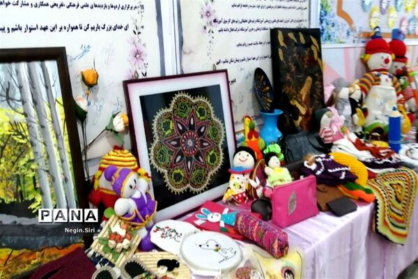 مراسم مبارزه با مواد مخدر در مدرسه عترت پاکدشت