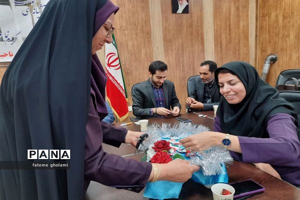 نشست هم اندیشی مسئولان سازمان دانش‌آموزی استان فارس