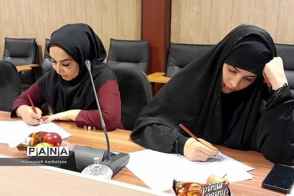 برگزاری کارگاه کمال‌گرایی با شعار از کمال‌گرایی تا پیشرفت‌گرایی ویژه مشاوران بهارستان دو