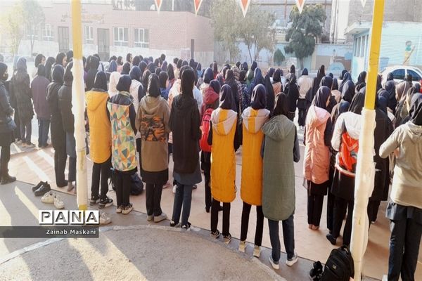 ویژه برنامه سه‌شنبه‌های مهدوی در دبیرستان شهید قدرت بیگلو ملارد