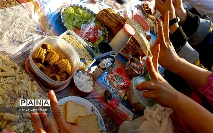 برگزاری جشنواره صبحانه سلامت متنوع در آموزشگاه یادگار امام (ره) شهرستان ورامین/فیلم