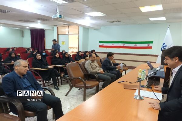 بازدید دادستان بهبهان از مدارس  و نشست با مدیران مدارس دخترانه