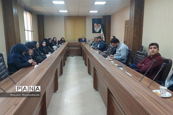 برگزاری دومین جلسه‌ کارگروه بررسی طرح‌های جلوگیری از آسیب‌های اجتماعی در نوجوانان