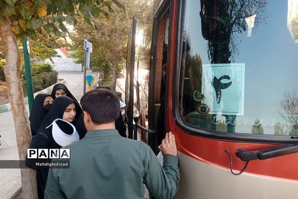 اعزام بیش از ۴۰۰ دانش‌آموز دختر مدارس منطقه ۱۶ به راهیان نور
