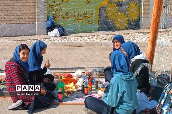 برگزاری اردوی درون مدرسه ای در مدارس شیراز