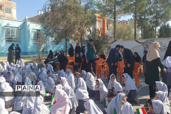 برگزاری جشنواره سفیران سلامت در دبستان معلم شهرستان کاشمر