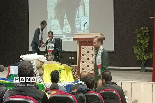 مراسم بزرگداشت علامه طباطبایی توسط دانش‌آموزان هنرستان علامه طباطبایی اقلید