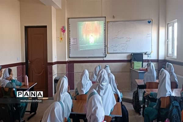 آیین چهارشنبه‌های امام رضایی در دبستان صدیقه‌کبری شهرستان فیروزکوه