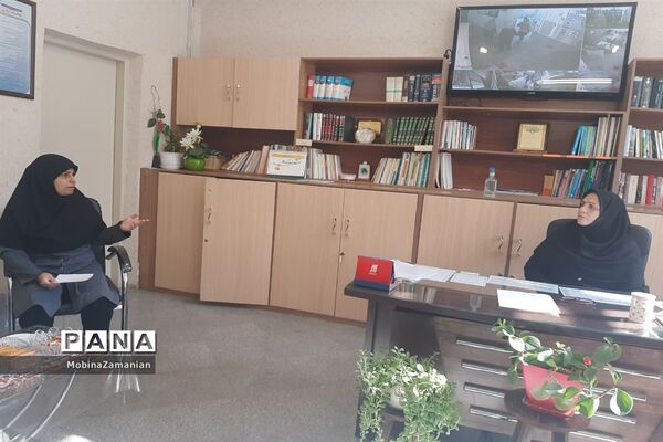 اولین جلسه شورای دانش‌آموزی دبیرستان شاهد شهید حمامی
