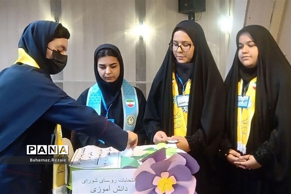 روسای شوراهای دانش‌آموزی پاکدشت انتخاب شدند