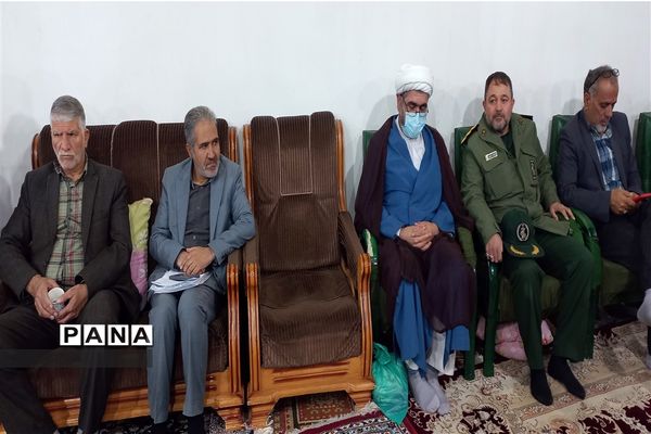 اعزام دانش‌آموزان دختر شهرستان دلیجان به اردوی راهیان‌نور