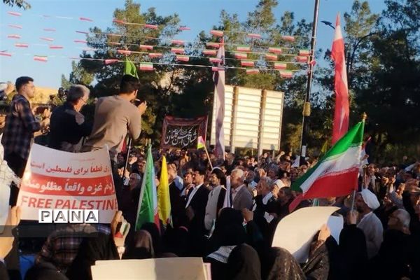 راهپیمایی حماسی مردم دارالمومنین کاشان