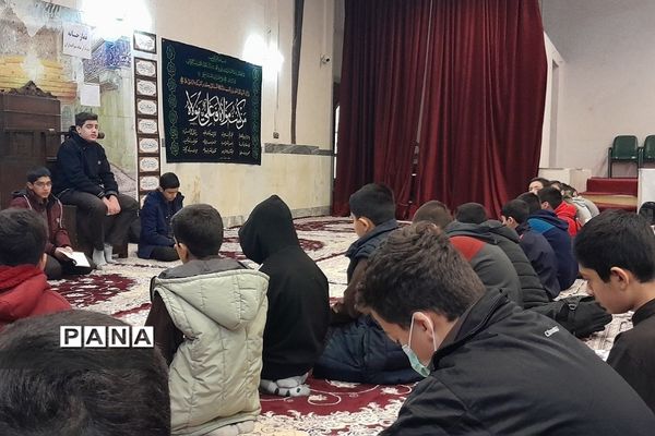 برگزاری مراسم زیارت عاشورا در دبیرستان علامه طباطبایی ناحیه 2 ری