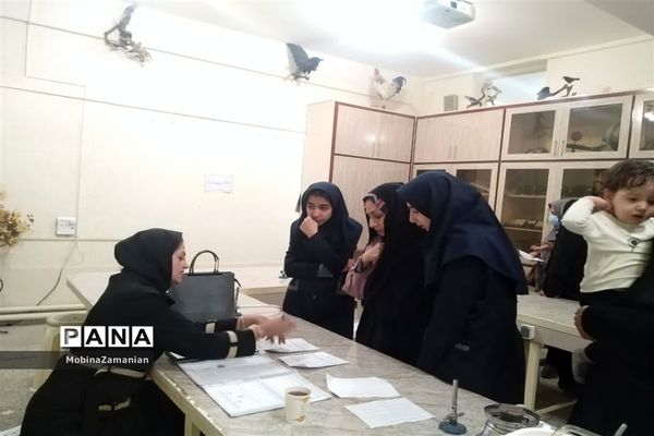 اولین جلسه دیدار با اولیاء دبیرستان شاهد شهید حمامی