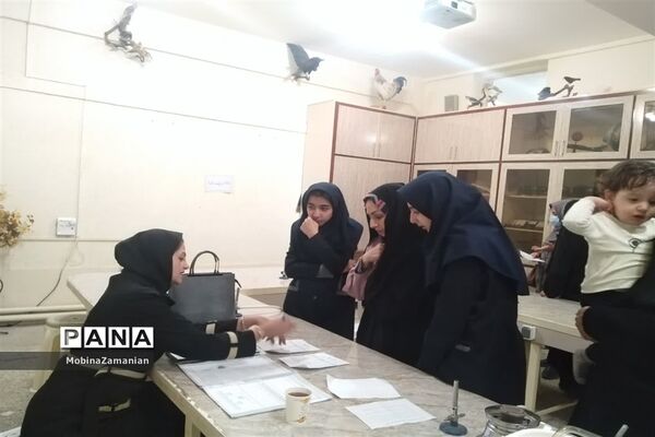 اولین جلسه دیدار با اولیاء دبیرستان شاهد شهید حمامی