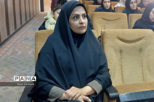 برگزاری کارگاه مدیریت کلاس و سنجش بینایی در شهرستان‌ قرچک