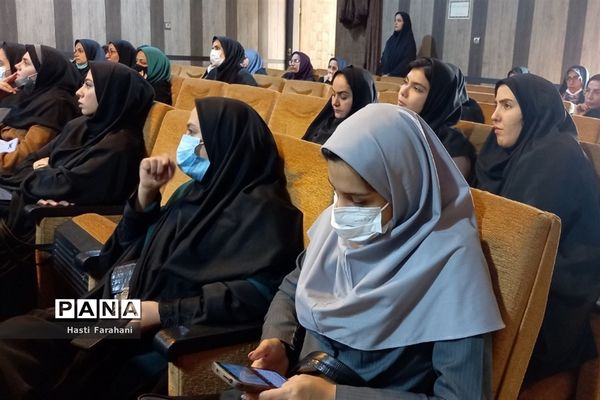 برگزاری کارگاه مدیریت کلاس و سنجش بینایی در شهرستان‌ قرچک