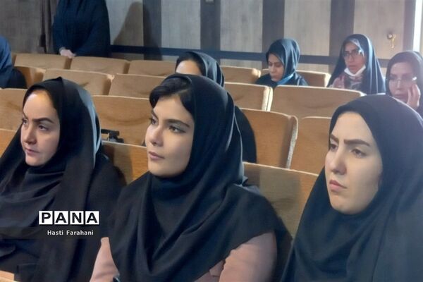 برگزاری کارگاه مدیریت کلاس و سنجش بینایی در شهرستان‌ قرچک