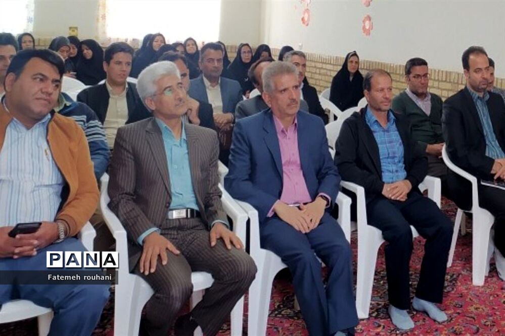 برگزاری کارگاه دانش افزایی مدیران خلیل‌آباد